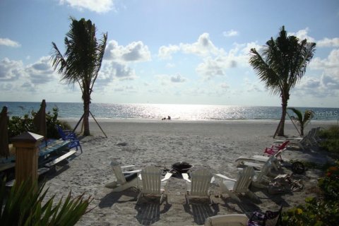 Casa en alquiler en Indian Shores, Florida, 4 dormitorios, 148.64 m2 № 251533 - foto 25