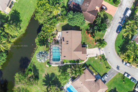 Casa en venta en Coral Springs, Florida, 3 dormitorios, 150.13 m2 № 1970658 - foto 12