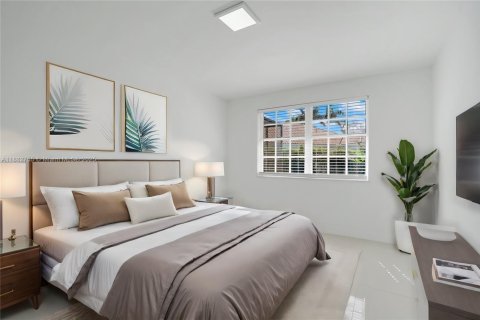 House in Palmetto Bay, Florida 6 bedrooms, 383.13 sq.m. № 1931872 - photo 21