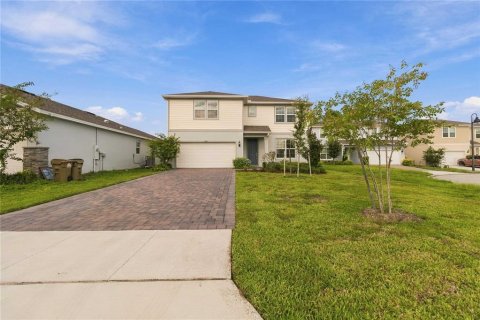 Villa ou maison à louer à Clermont, Floride: 4 chambres, 269.42 m2 № 2424390 - photo 4