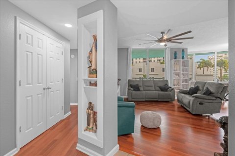 Condominio en venta en Orlando, Florida, 2 dormitorios, 122.35 m2 № 1262414 - foto 10