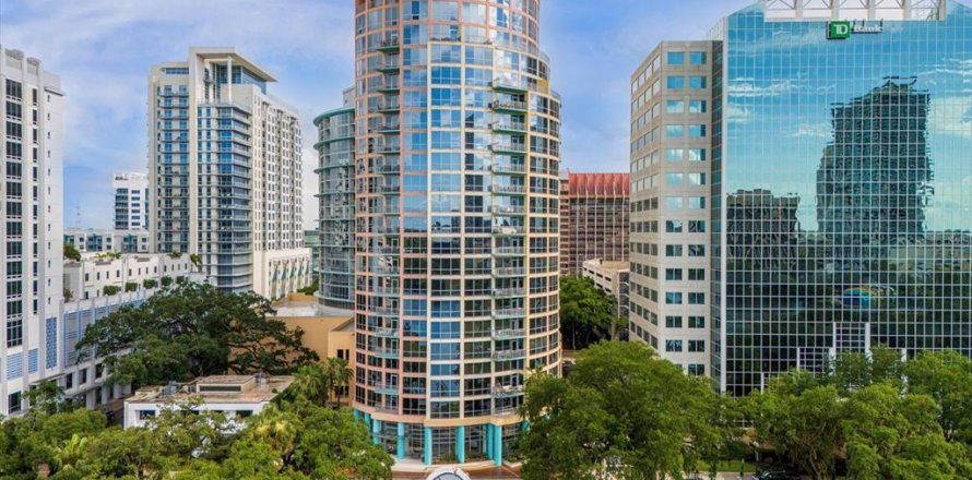Condominio en Orlando, Florida, 2 dormitorios № 1262414