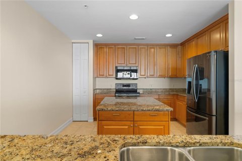 Condo in Punta Gorda, Florida, 3 bedrooms  № 1844237 - photo 24