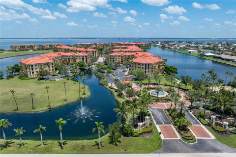 Condo in Punta Gorda, Florida, 3 bedrooms  № 1844237 - photo 12