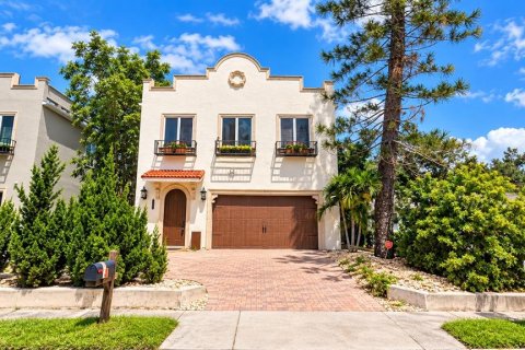 Villa ou maison à Sarasota, Floride 4 chambres, 195.37 m2 № 2399080