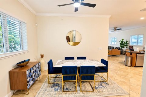 Villa ou maison à louer à Sarasota, Floride: 4 chambres, 195.37 m2 № 2399080 - photo 3