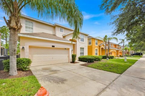 Casa en venta en Davenport, Florida, 6 dormitorios, 261.98 m2 № 1919162 - foto 2