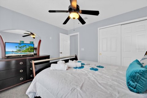 Casa en venta en Davenport, Florida, 6 dormitorios, 261.98 m2 № 1919162 - foto 26