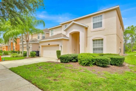 Casa en venta en Davenport, Florida, 6 dormitorios, 261.98 m2 № 1919162 - foto 3
