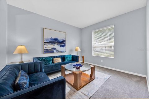 Casa en venta en Davenport, Florida, 6 dormitorios, 261.98 m2 № 1919162 - foto 4