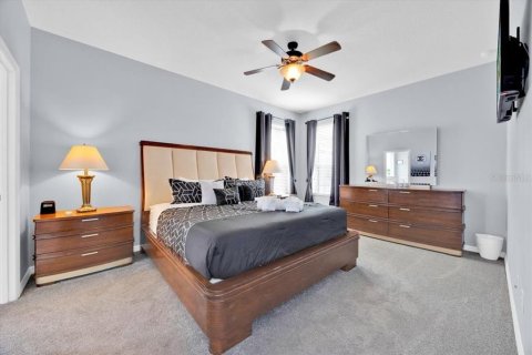 Casa en venta en Davenport, Florida, 6 dormitorios, 261.98 m2 № 1919162 - foto 18