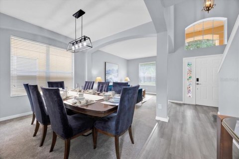 Casa en venta en Davenport, Florida, 6 dormitorios, 261.98 m2 № 1919162 - foto 6