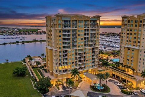 Condo à Palmetto, Floride, 2 chambres  № 2400990