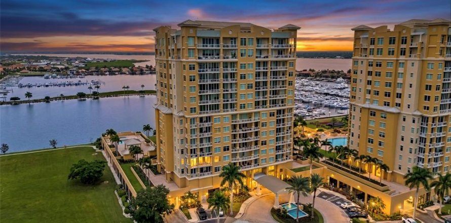 Condo à Palmetto, Floride, 2 chambres  № 2400990