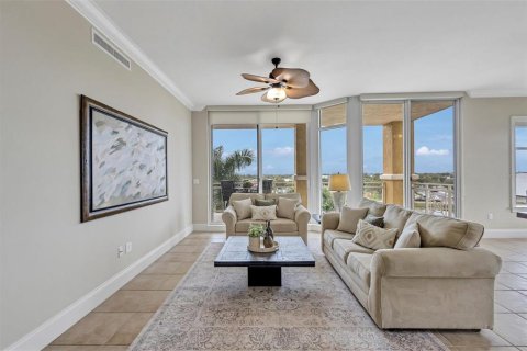 Copropriété à vendre à Palmetto, Floride: 2 chambres, 171.59 m2 № 2400990 - photo 5