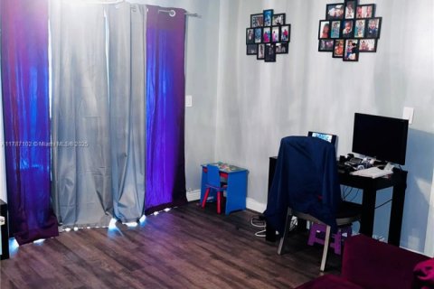 House in Deerfield Beach, Florida 2 bedrooms, 88.44 sq.m. № 2039180 - photo 8