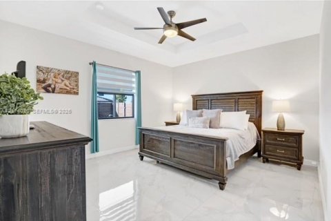 Villa ou maison à louer à Miami, Floride: 3 chambres, 176.61 m2 № 2439380 - photo 14