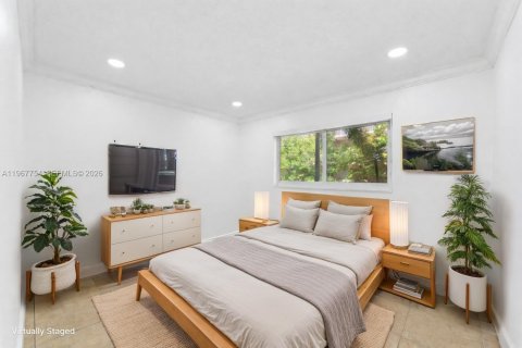 Condominio en alquiler en Miami, Florida, 2 dormitorios, 74.69 m2 № 2029143 - foto 5