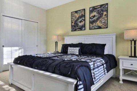 Villa ou maison à vendre à Kissimmee, Floride: 9 chambres, 407.93 m2 № 1782414 - photo 12