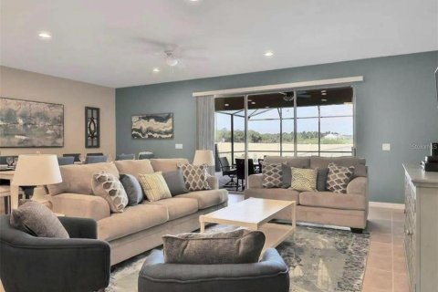 Villa ou maison à vendre à Kissimmee, Floride: 9 chambres, 407.93 m2 № 1782414 - photo 5