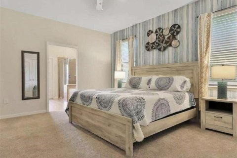 Villa ou maison à vendre à Kissimmee, Floride: 9 chambres, 407.93 m2 № 1782414 - photo 11