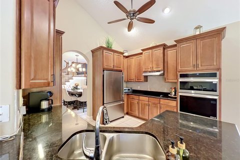 Villa ou maison à vendre à Orlando, Floride: 4 chambres, 277.59 m2 № 2100725 - photo 18