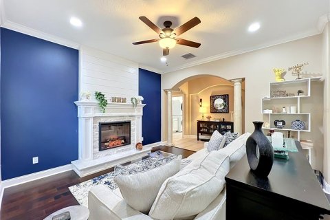 Villa ou maison à vendre à Orlando, Floride: 4 chambres, 277.59 m2 № 2100725 - photo 4