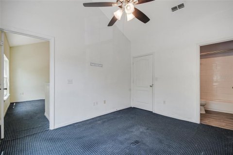 Купить кондоминиум в Киссимми, Флорида 4 комнаты, 62.89м2, № 2091838 - фото 15