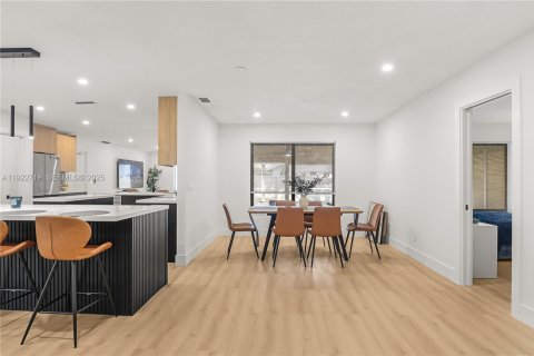 Villa ou maison à vendre à Deerfield Beach, Floride: 3 chambres, 171.31 m2 № 1976699 - photo 26