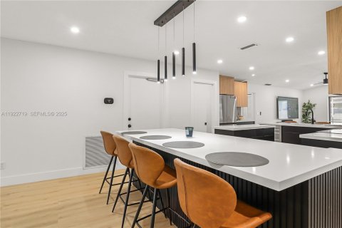 Villa ou maison à vendre à Deerfield Beach, Floride: 3 chambres, 171.31 m2 № 1976699 - photo 27