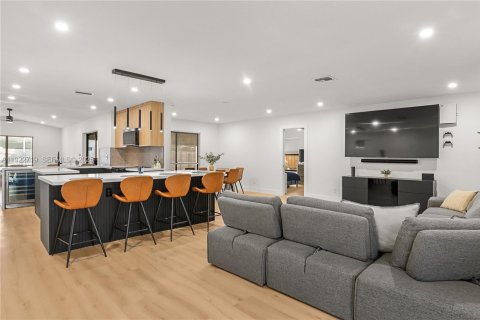 Villa ou maison à vendre à Deerfield Beach, Floride: 3 chambres, 171.31 m2 № 1976699 - photo 15