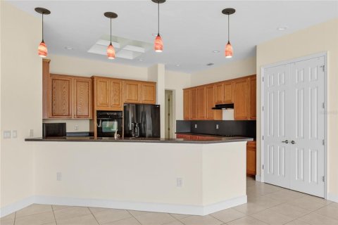 Купить виллу или дом в Саммерфилд, Флорида 9 комнат, 228.45м2, № 2106329 - фото 16