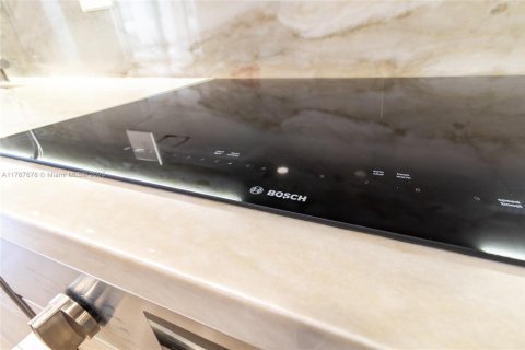 Купить кондоминиум в Санни-Айлс-Бич, Флорида 2 спальни, 119.47м2, № 2039146 - фото 22