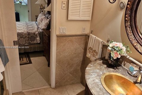 Condominio en venta en West Palm Beach, Florida, 2 dormitorios, 103.12 m2 № 2021461 - foto 13