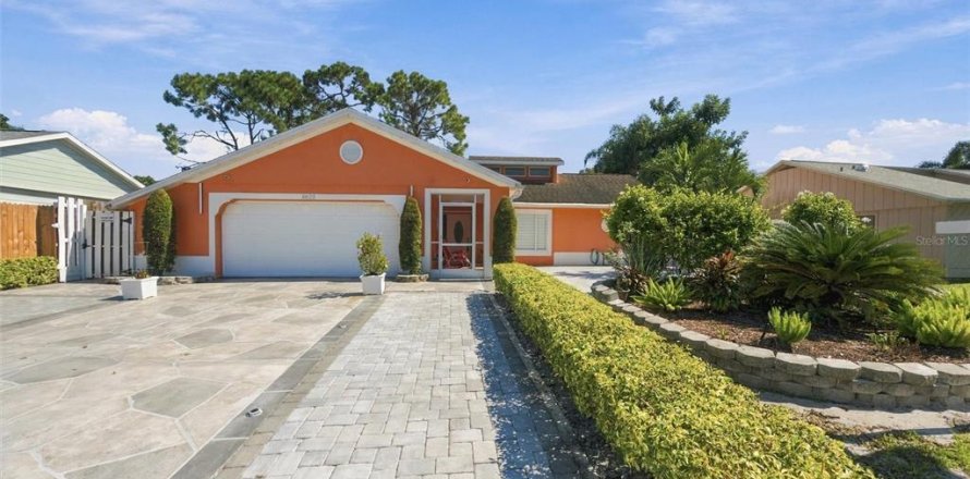 Villa ou maison à Sarasota, Floride 3 chambres, 123.37 m2 № 2416665