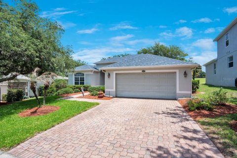 Casa en Clermont, Florida 4 dormitorios, 209.12 m2 № 2102532