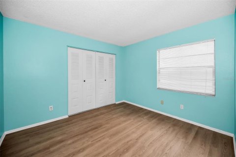 House in Palm Harbor, Florida 2 bedrooms, 79.34 sq.m. № 2237847 - photo 22