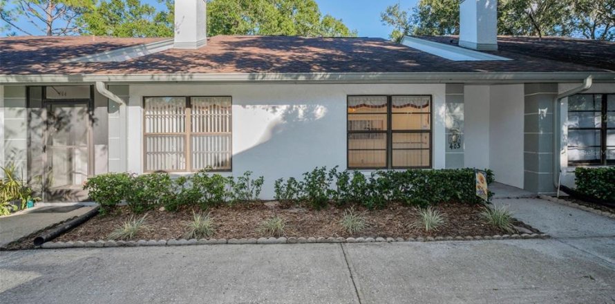 House in Palm Harbor, Florida 2 bedrooms, 79.34 sq.m. № 2237847