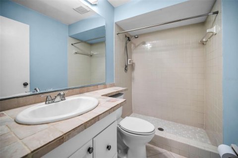 House in Palm Harbor, Florida 2 bedrooms, 79.34 sq.m. № 2237847 - photo 21