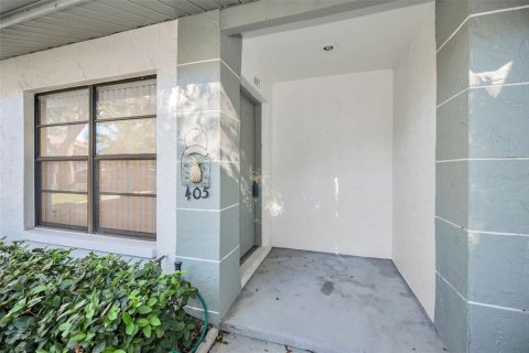 House in Palm Harbor, Florida 2 bedrooms, 79.34 sq.m. № 2237847 - photo 4