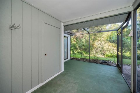 House in Palm Harbor, Florida 2 bedrooms, 79.34 sq.m. № 2237847 - photo 27