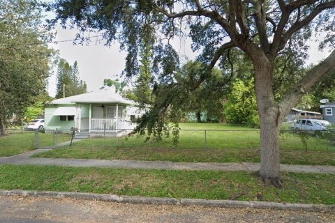 House in Saint Petersburg, Florida 2 bedrooms, 74.14 sq.m. № 2220585 - photo 9