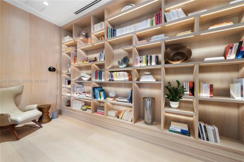 Copropriété à vendre à Miami Beach, Floride: 3 chambres, 336.31 m2 № 2154858 - photo 23