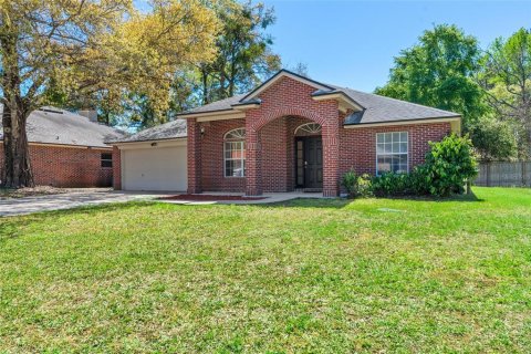 House in Jacksonville, Florida 4 bedrooms, 181.53 sq.m. № 2137564