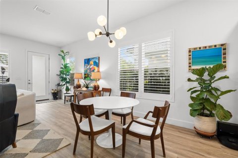 Touwnhouse à vendre à Orlando, Floride: 3 chambres, 138.05 m2 № 2303059 - photo 7