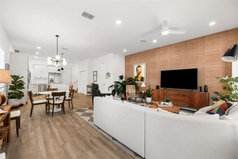 Touwnhouse à vendre à Orlando, Floride: 3 chambres, 138.05 m2 № 2303059 - photo 11