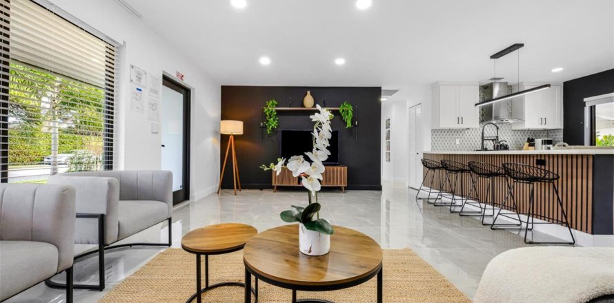 Villa ou maison à Wilton Manors, Floride 3 chambres, 128.86 m2 № 2350802