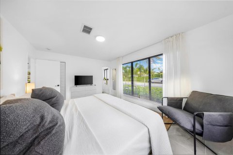 Villa ou maison à louer à Wilton Manors, Floride: 3 chambres, 128.86 m2 № 2350802 - photo 23