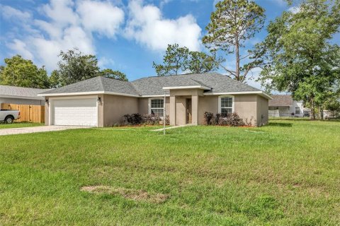 Villa ou maison à Ocala, Floride 3 chambres, 119.29 m2 № 2210342