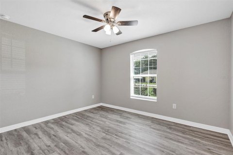 House in Ocala, Florida 3 bedrooms, 119.29 sq.m. № 2210342 - photo 25